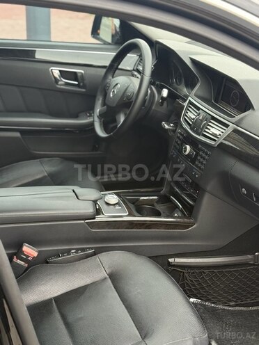 Mercedes E 350 2009, 174,000 km - 3.5 l - Bakı