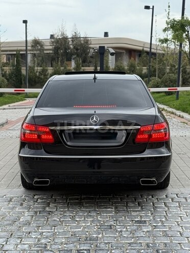 Mercedes E 350 2009, 174,000 km - 3.5 l - Bakı
