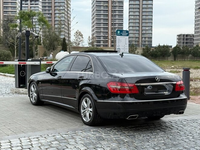 Mercedes E 350 2009, 174,000 km - 3.5 l - Bakı