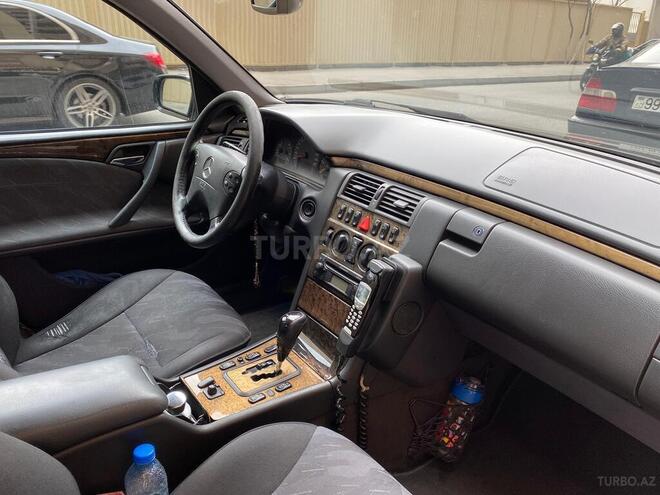 Mercedes E 220 d 2000, 307,051 km - 2.2 l - Bakı