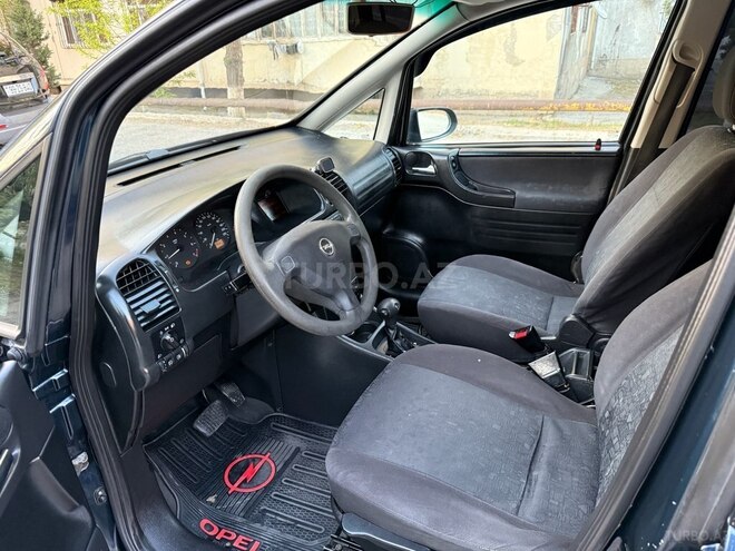 Opel Zafira 2001, 235,400 km - 1.8 l - Sumqayıt