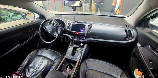 Kia Sportage 2011, 106,245 km - 2.0 l - Bakı