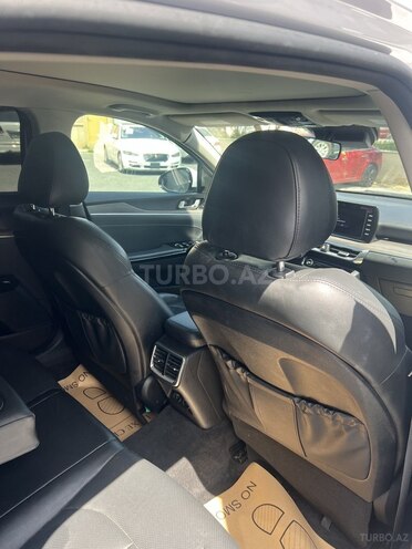Kia K5-6