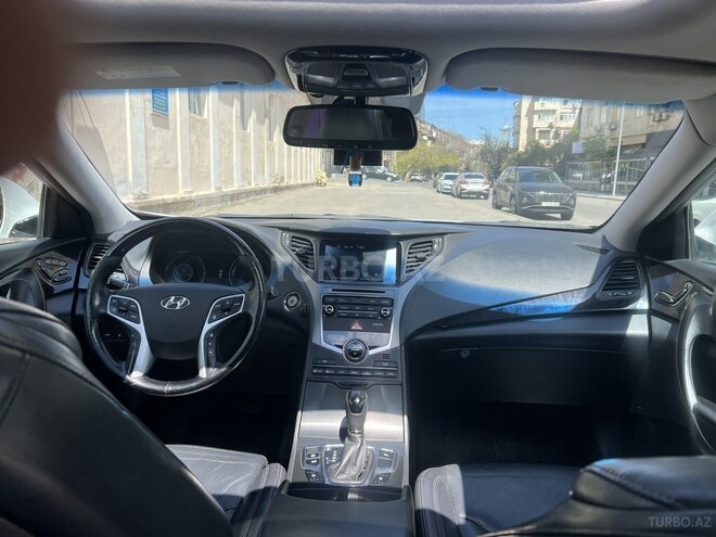 Hyundai Grandeur 2014, 192,000 km - 2.2 л - Bakı