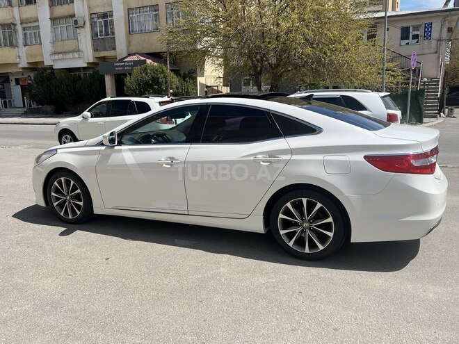 Hyundai Grandeur 2014, 192,000 km - 2.2 л - Bakı