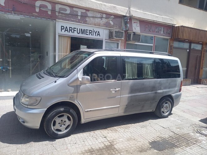 Mercedes Vito 2001, 260,000 km - 2.2 l - Bakı