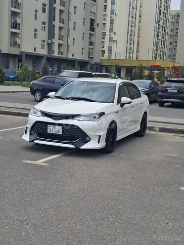 Toyota Corolla 2017, 145,000 km - 1.5 l - Bakı