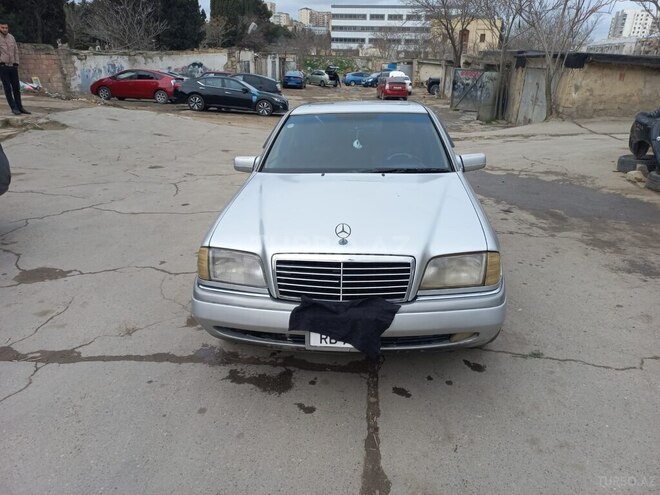 Mercedes C 220 1995, 361,000 km - 2.2 l - Bakı