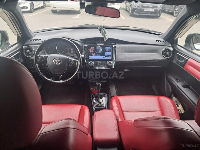 Toyota Corolla 2017, 145,000 km - 1.5 l - Bakı