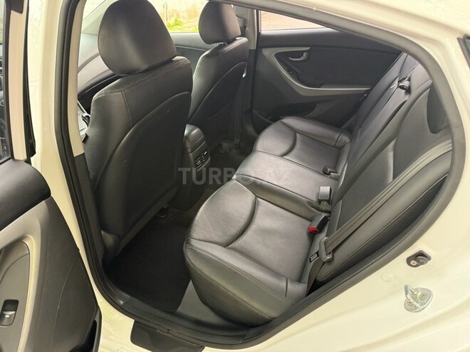Hyundai Avante 2014, 208,000 km - 1.6 l - Bakı