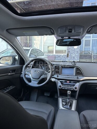 Hyundai Elantra 2017, 138,404 km - 2.0 л - Bakı