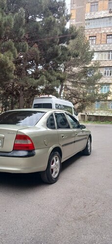 Opel Vectra 1997, 336,000 km - 2.0 l - Bakı