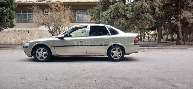 Opel Vectra 1997, 336,000 km - 2.0 l - Bakı
