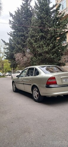 Opel Vectra 1997, 336,000 km - 2.0 l - Bakı