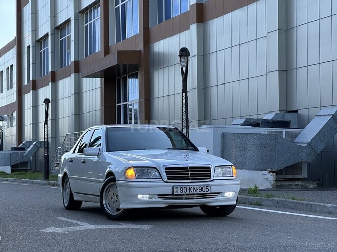 Mercedes C 200 1999, 356,310 km - 2.0 л - Saatlı