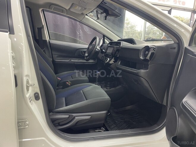 Toyota Aqua 2019, 136,000 km - 1.5 л - Sumqayıt