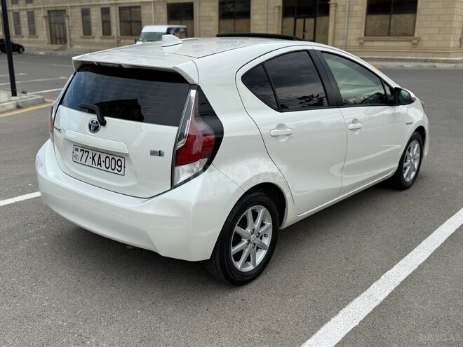 Toyota Prius C 2016, 245,000 km - 1.5 l - Sumqayıt