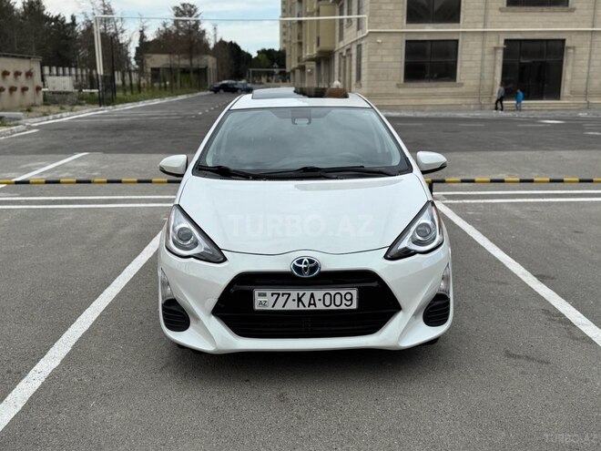 Toyota Prius C 2016, 245,000 km - 1.5 l - Sumqayıt