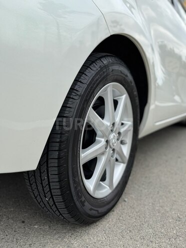 Toyota Prius C 2016, 245,000 km - 1.5 l - Sumqayıt