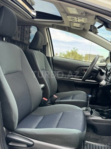 Toyota Prius C 2016, 245,000 km - 1.5 l - Sumqayıt