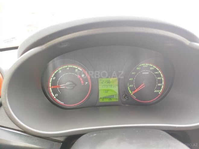 LADA (VAZ)  2015, 177,000 km - 1.6 л - Yardımlı