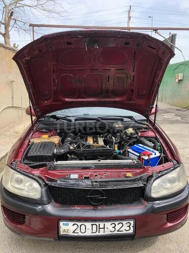 Opel Omega 1994, 320,000 km - 2.0 l - Bakı