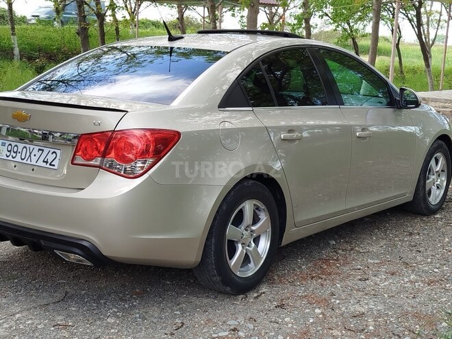 Chevrolet Cruze 2013, 263,000 km - 1.4 л - Şabran