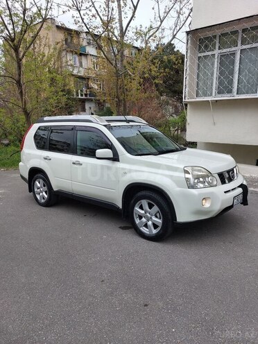 Nissan X-Trail 2010, 260,000 km - 2.5 l - Bakı