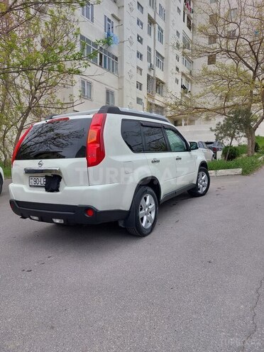 Nissan X-Trail 2010, 260,000 km - 2.5 l - Bakı