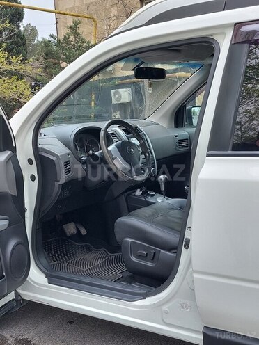Nissan X-Trail 2010, 260,000 km - 2.5 l - Bakı