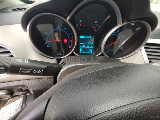 Chevrolet Cruze 2013, 263,000 km - 1.4 л - Şabran