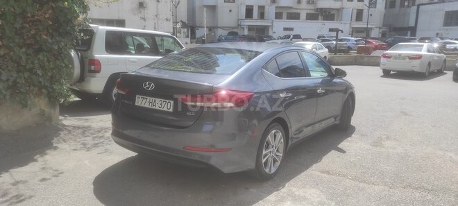 Hyundai Elantra 2018, 154,000 km - 2.0 l - Bakı