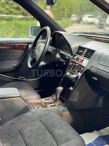 Mercedes C 220 d 1999, 434,000 km - 2.2 l - Saatlı