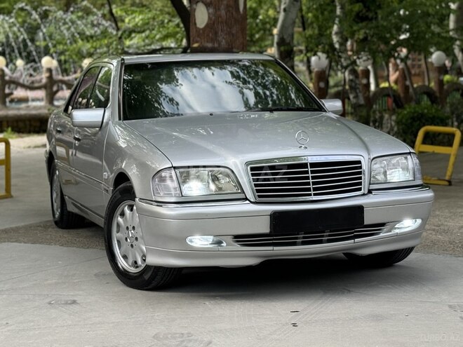 Mercedes C 220 d 1999, 434,000 km - 2.2 l - Saatlı