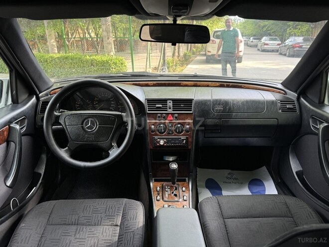 Mercedes C 220 d 1999, 434,000 km - 2.2 l - Saatlı