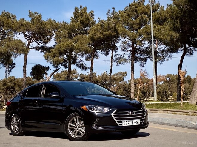 Hyundai Elantra 2016, 193,121 km - 2.0 l - Bakı