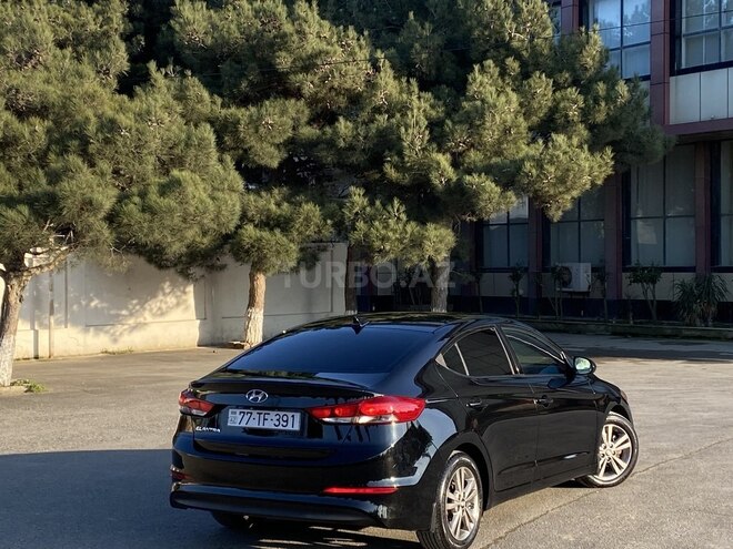 Hyundai Elantra 2016, 193,121 km - 2.0 l - Bakı