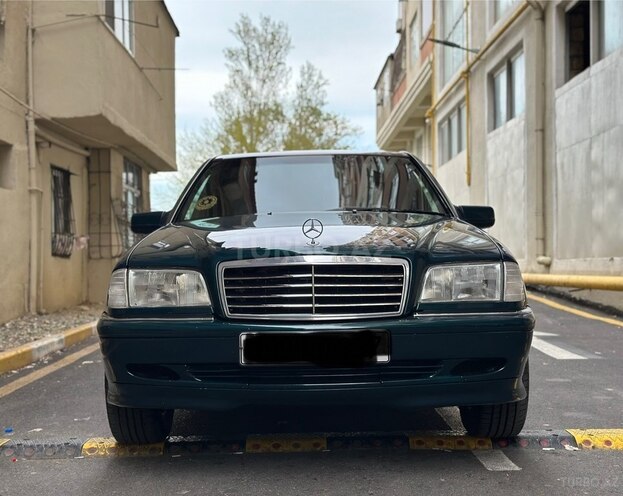 Mercedes C 220 d 1998, 328,142 km - 2.2 l - Bakı
