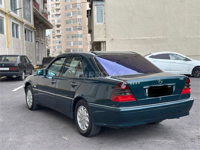 Mercedes C 220 d 1998, 328,142 km - 2.2 l - Bakı
