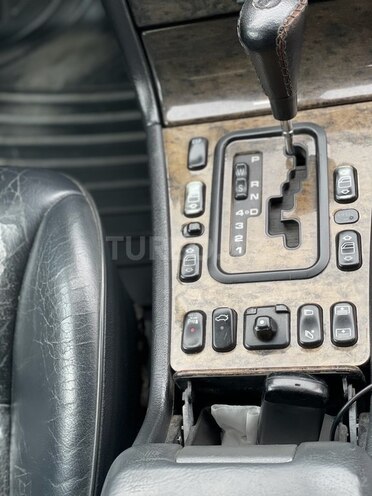 Mercedes E 240 1999, 386,000 km - 2.4 л - Bakı