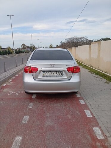 Hyundai Elantra 2010, 260,000 km - 2.0 l - Bakı