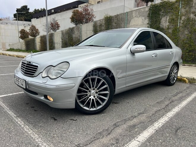 Mercedes C 240 2001, 417,000 km - 2.4 l - Bakı