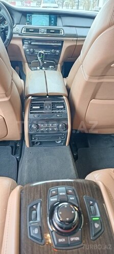 BMW 750 2011, 292,000 km - 4.4 l - Bakı