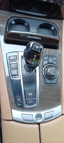 BMW 750 2011, 292,000 km - 4.4 l - Bakı