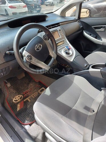 Toyota Prius 2013, 323,000 km - 1.8 l - Bakı
