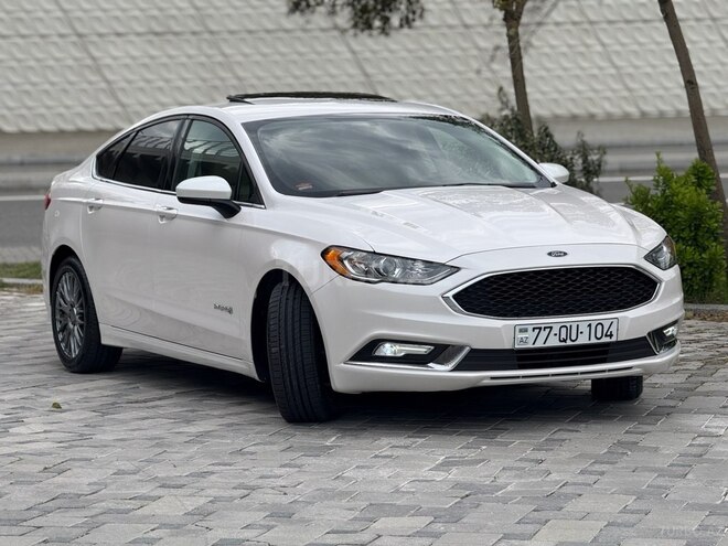 Ford Fusion (North America) 2018, 150,100 km - 2.0 l - Bakı