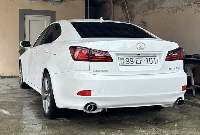 Lexus IS 250 2009, 110,000 km - 2.5 l - Bakı