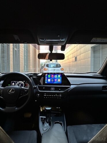 Lexus UX 250h 2023, 20,500 km - 2.0 л - Bakı