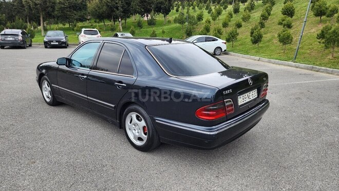 Mercedes E 220 d 1999, 634,400 km - 2.2 l - Bakı