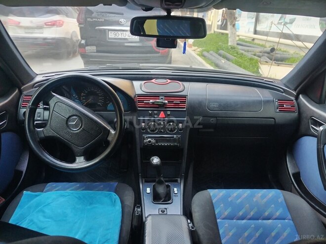 Mercedes C 200 1999, 654,937 km - 2.0 l - Bakı